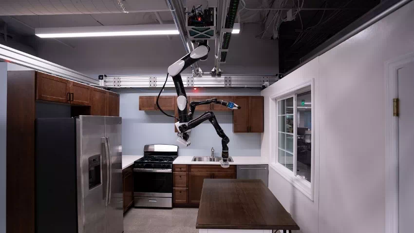 Toyota trénuje roboty na domáce práce
