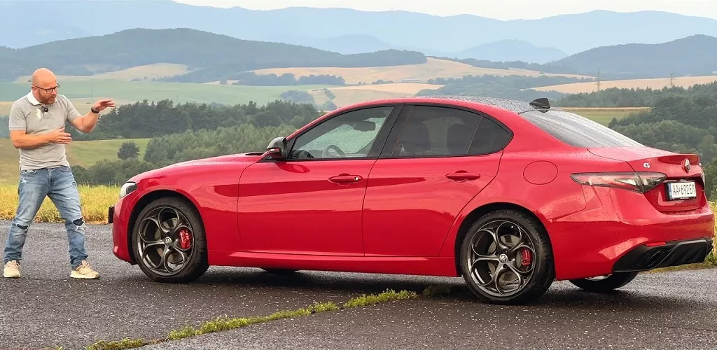 Test: Alfa Romeo Giulia "Tributo Italiano" Q4