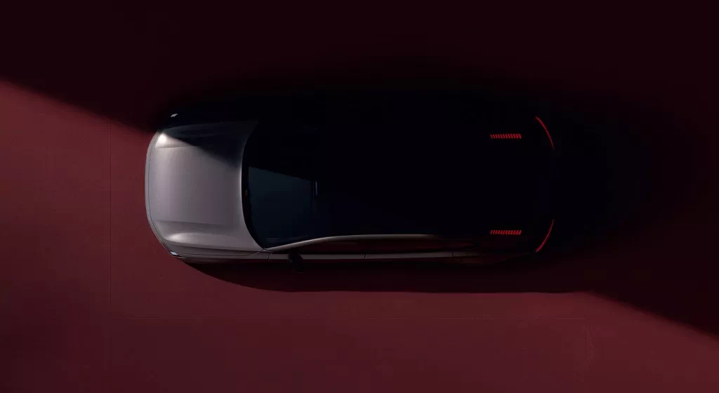 Volvo ES90 vynikne rýchlejším nabíjaním a dojazdom 700 km