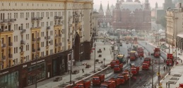 Ako sa majú stavať cesty: V Rusku poslali do práce desiatky strojov naraz