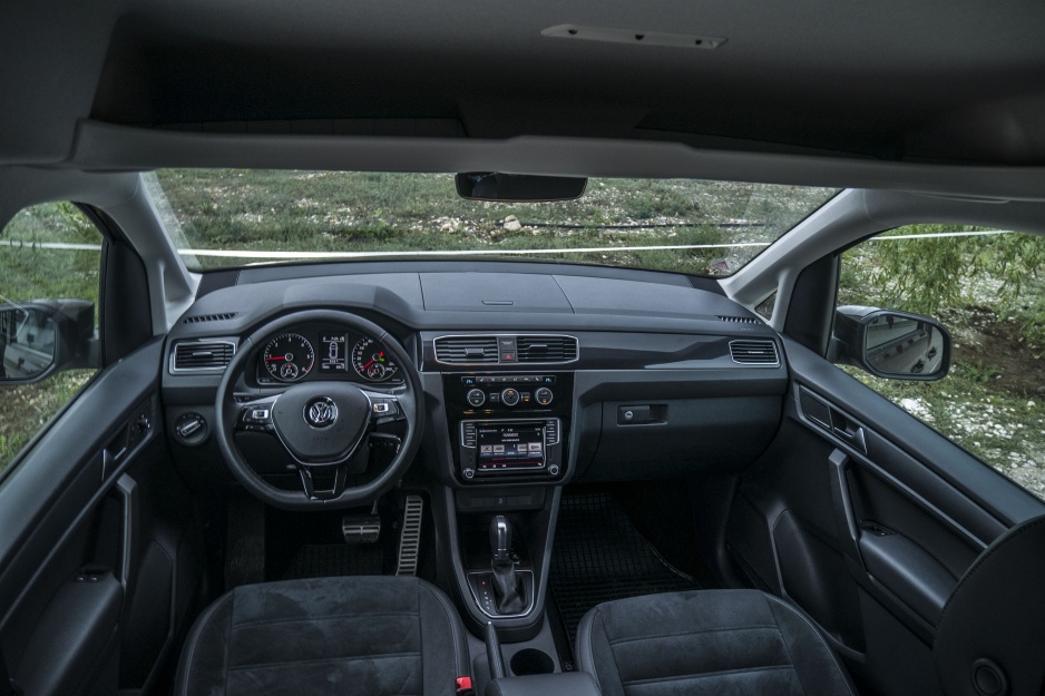 Volkswagen Caddy interiér