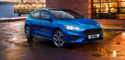 Ford zverejnil fotky nového Focusu ešte pred oficiálnym odhalením