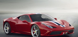 Video: Žena nabúrala Ferrari hneď po výjazde z požičovne