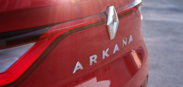 Arkana je nový crossover Renaultu. Spoznáme ho už v stredu