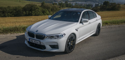 Test: BMW M5 je brutálne rýchla, ale stále pohodlná manažérska limuzína