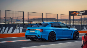 Lynk & Co 03 Cyan Concept